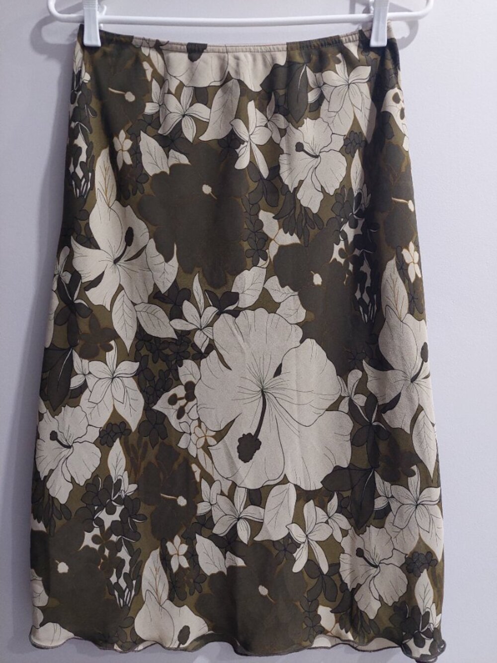 Reitmans R Petites Brown/Olive Tropical Floral A-line Skirt (Size 6)